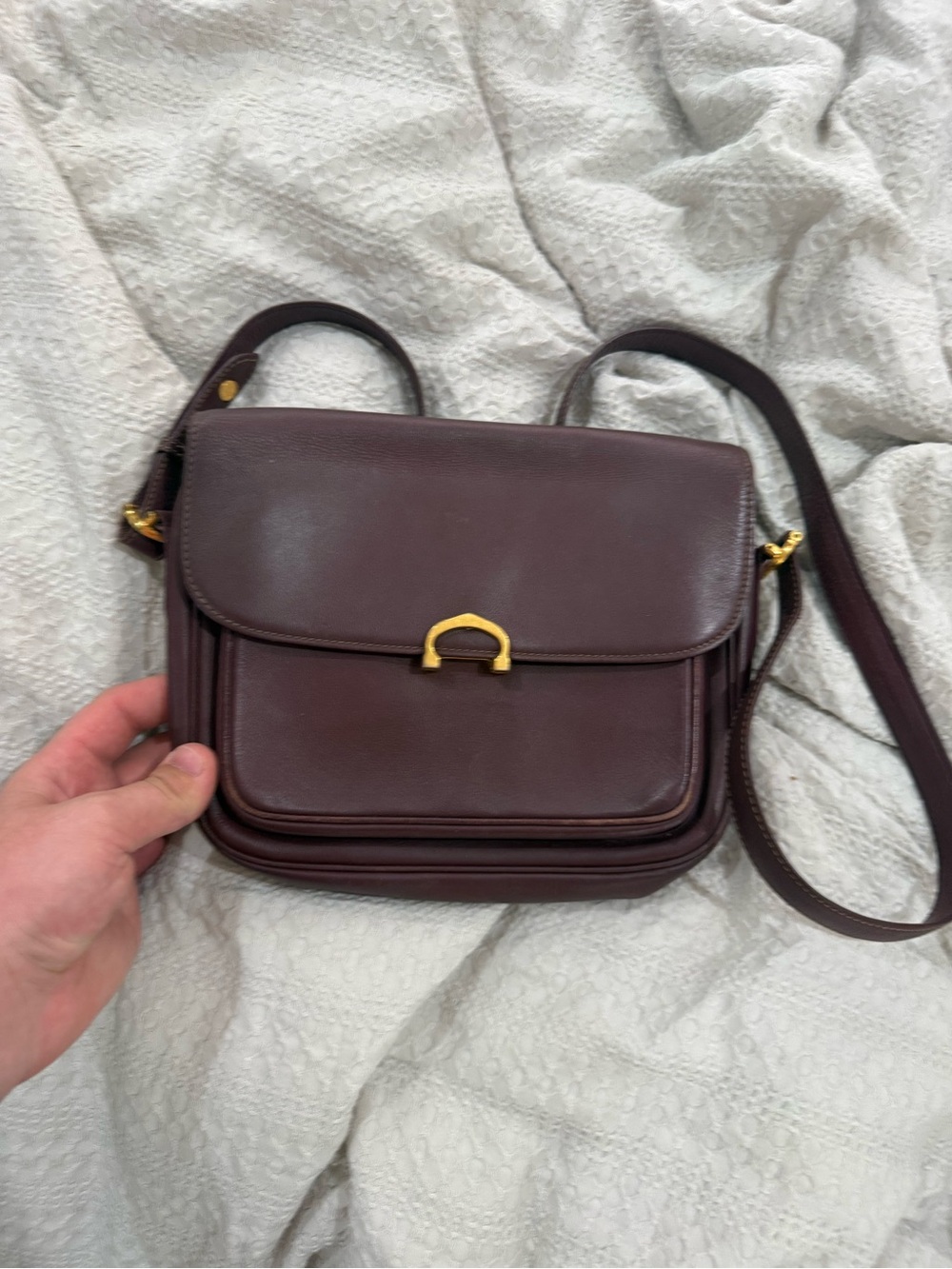 Vintage Cartier Must Line Shoulder Bag in Bordeaux leather, USED